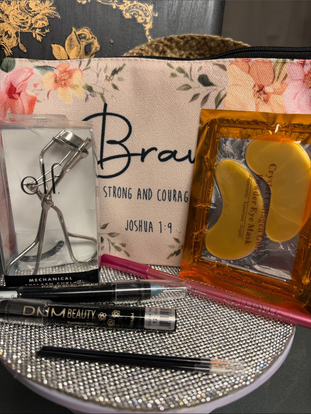 ELF & more ! Beauty Tool Set with Pink Floral Pouch & Gold Eye Masks